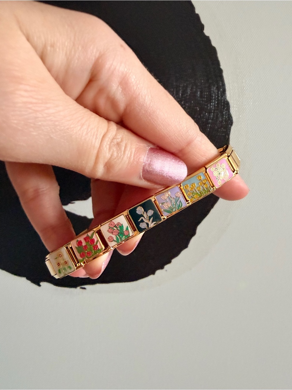 Spring Tulip Garden Italian Charm Bracelet – Gold Tone Floral Design